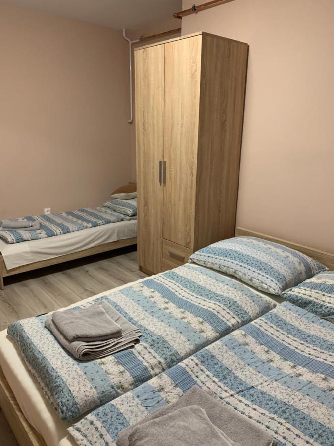 Apartmanovy Dom Magda Vrbov Dış mekan fotoğraf
