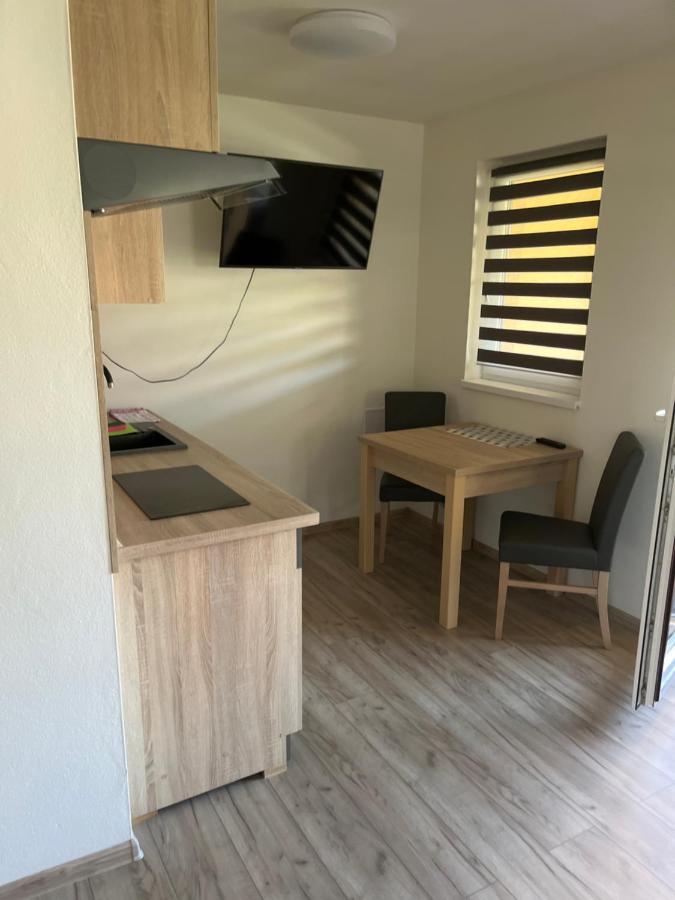 Apartmanovy Dom Magda Vrbov Dış mekan fotoğraf
